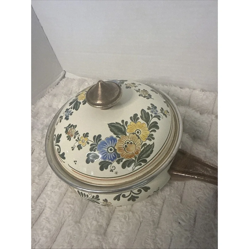 Villeroy & Boch beautiful enamel